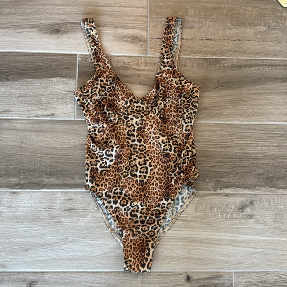 Kiniki 18 UK 14 US tan through support top Leopard print one piece - Picture 1 of 6